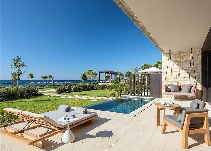 Amara - Sea Your Only View™ Hotel